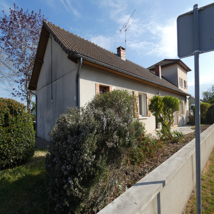 Offres de vente Maison Commentry (03600)