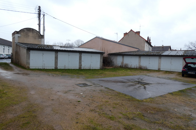 Offres de location Garage Montluçon (03100)
